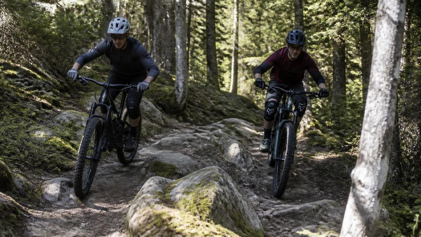 découvrez notre comparatif complet des meilleurs vtt en 2024 pour trouver le modèle idéal selon vos besoins, votre budget et votre style de pratique.