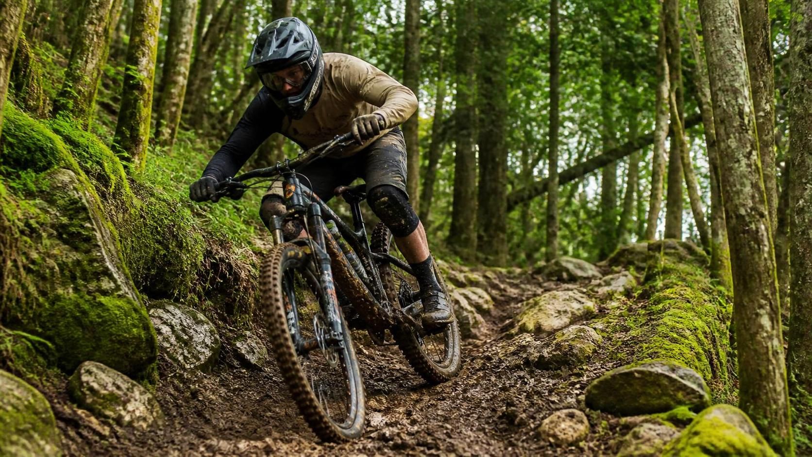 découvrez l'évolution du vtt, alliant innovations technologiques et nouvelles sensations pour repousser les limites de l'aventure tout-terrain.