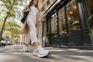 Découvrez les baskets Asics pour femmes : allier confort et style au quotidien